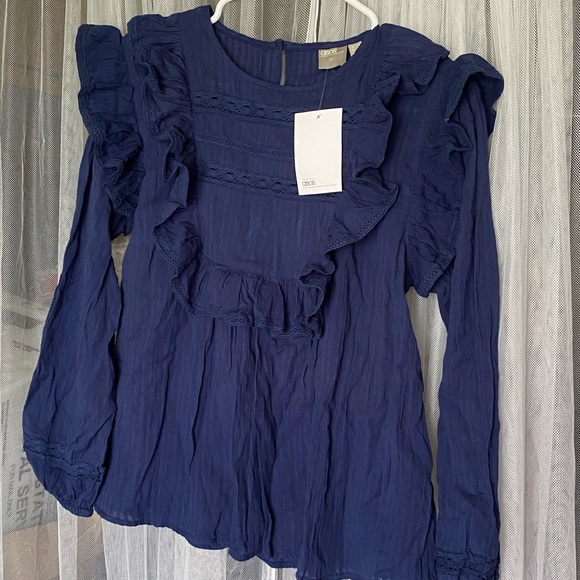 ASOS ruffle top. - Picture 7 of 12